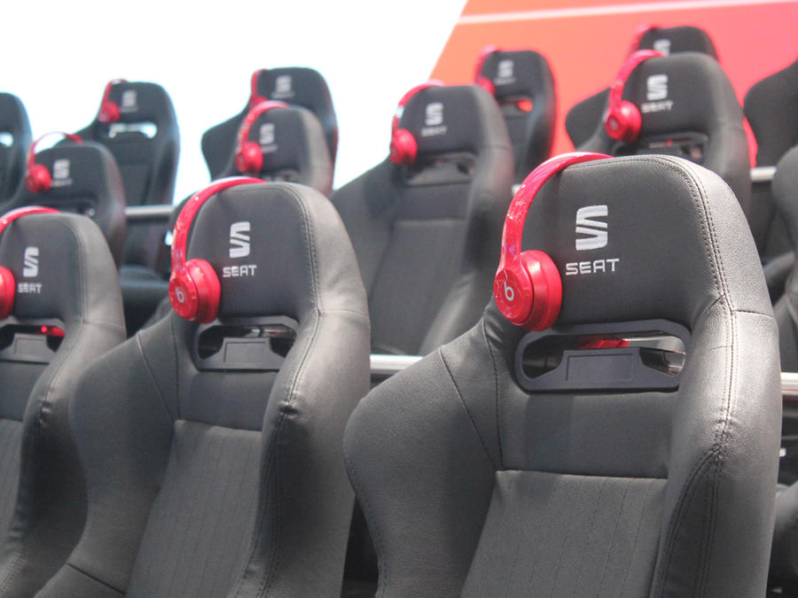 SEAT 4D Mondial de Paris – Avec SEAT automobile, découvrez Barcelone en VR/360