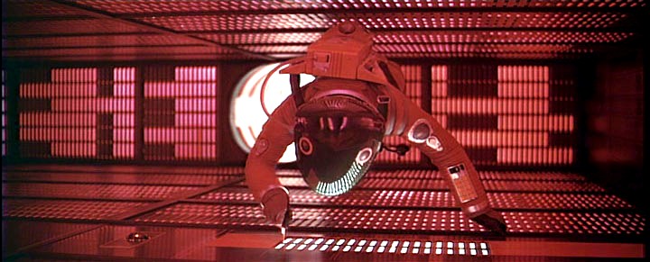 2001 fin hall – Punchlines : Toyota renouvelle sa confiance à l’intelligence artificielle