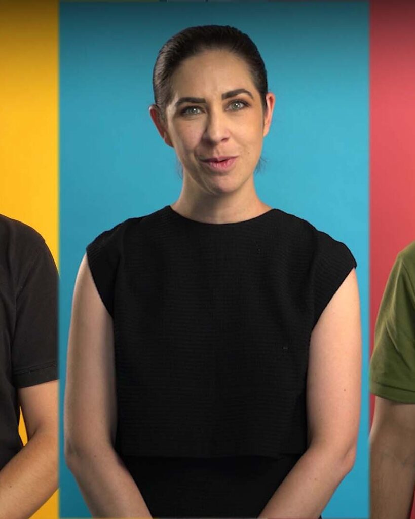 Trois témoins filmés sur fonds colorés pour l'ARS Île-de-France, film d'entreprise start-up santé